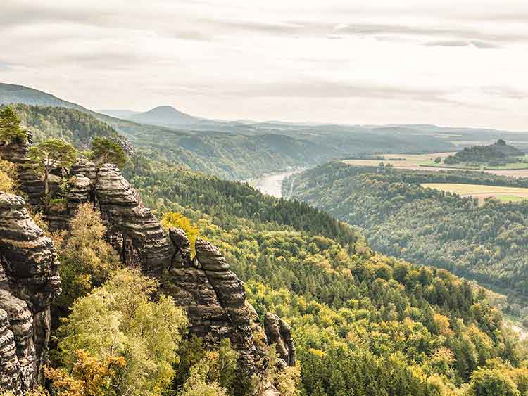 Blick ins Elbtal - Sächsische Schweiz